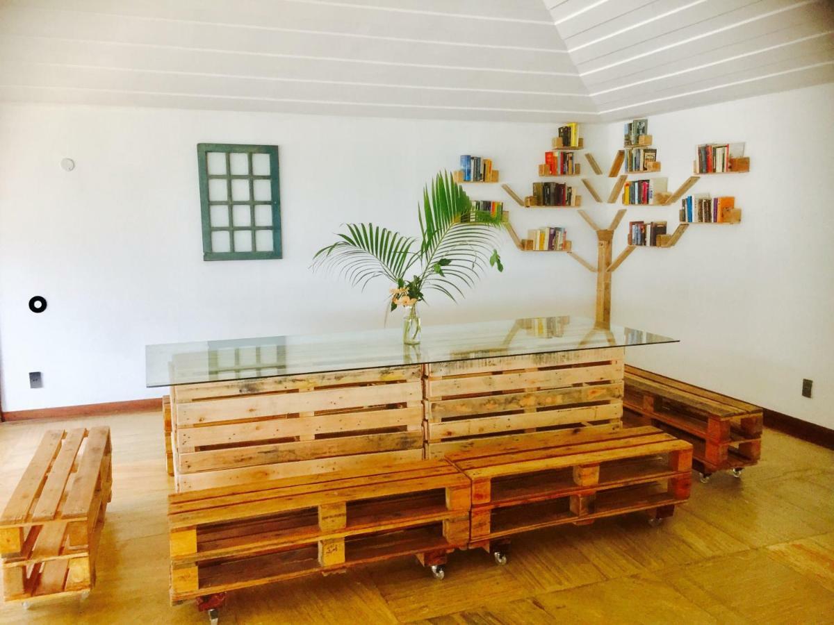 The Eco Palace Hostel Armacao dos Buzios Exterior photo
